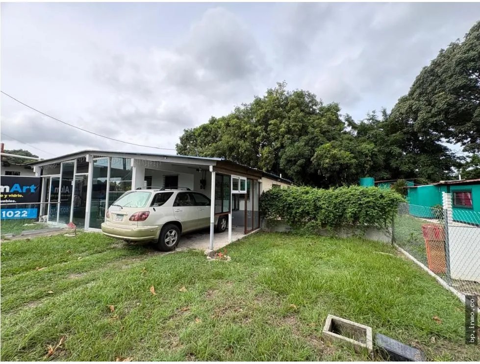 Land for Sale Facing the Panamerican Highway