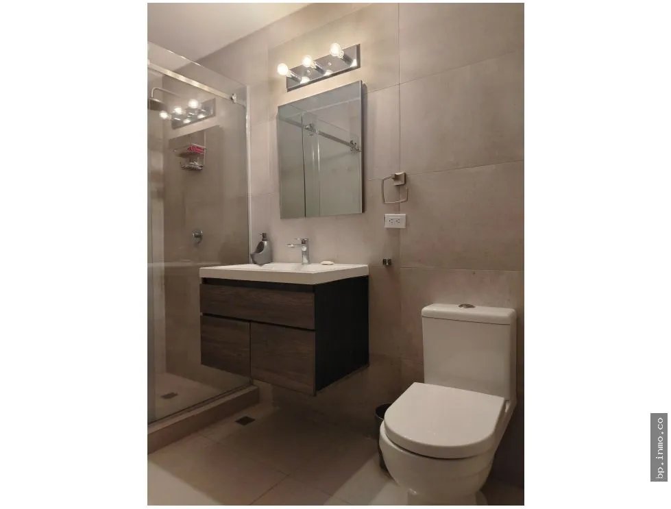 PENTHOUSE AMOBLADO CON AZOTEA PRIVADA, VISTAS AL MAR Y LA CIUDAD