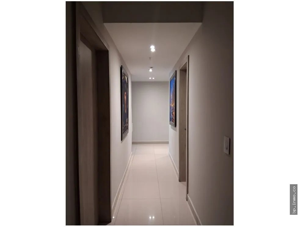 PENTHOUSE AMOBLADO CON AZOTEA PRIVADA, VISTAS AL MAR Y LA CIUDAD
