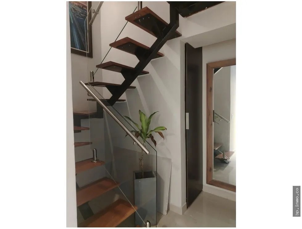 PENTHOUSE AMOBLADO CON AZOTEA PRIVADA, VISTAS AL MAR Y LA CIUDAD