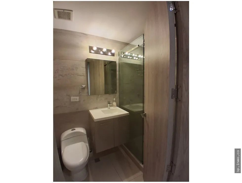 PENTHOUSE AMOBLADO CON AZOTEA PRIVADA, VISTAS AL MAR Y LA CIUDAD
