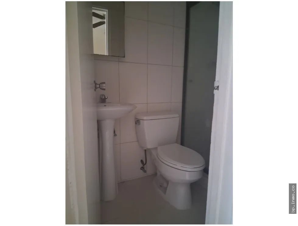 SE VENDE APARTAMENTO DE 183 m² EN BELLA VISTA - TOWER ONE