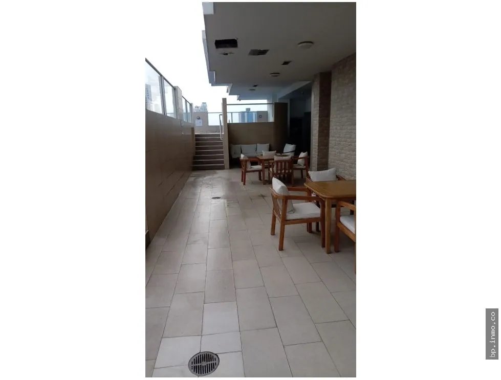 SE VENDE APARTAMENTO EN EL CARMEN, VÍA ESPAÑA - PH RAINBOW TOWER