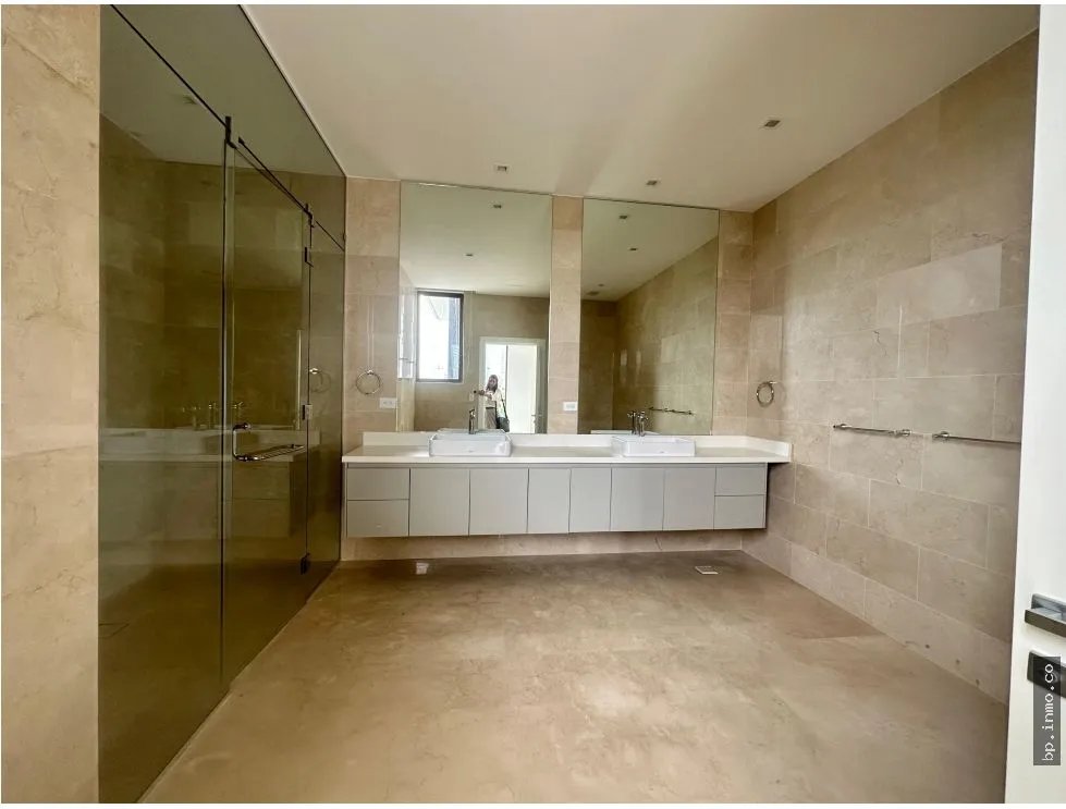 SE ALQUILA  APARTAMENTO EN OCEAN REEF