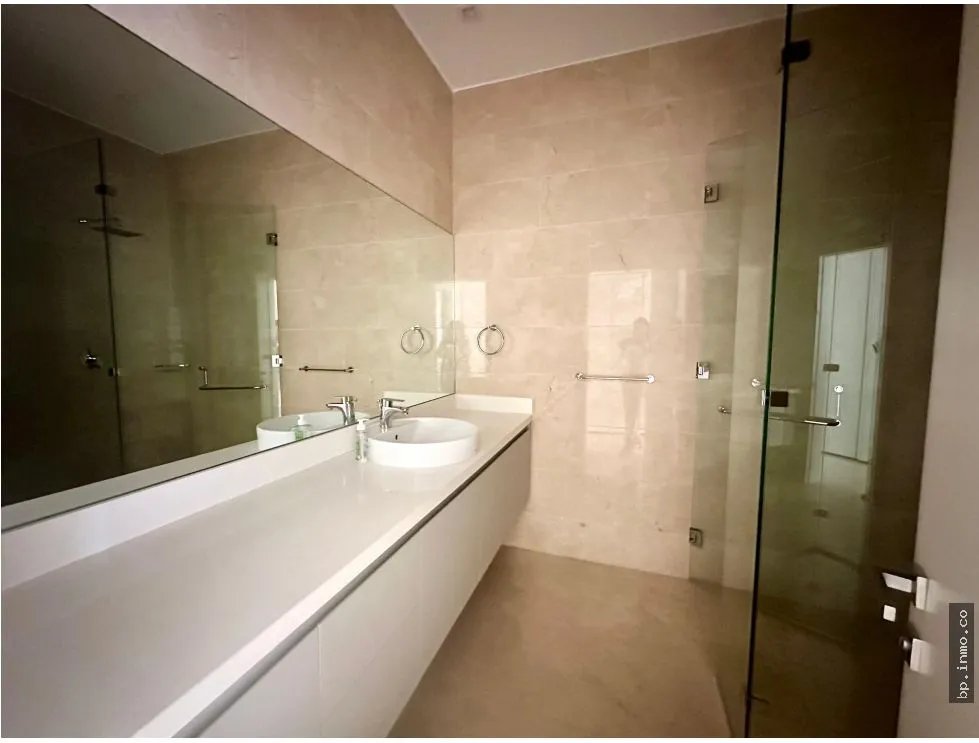 SE ALQUILA  APARTAMENTO EN OCEAN REEF