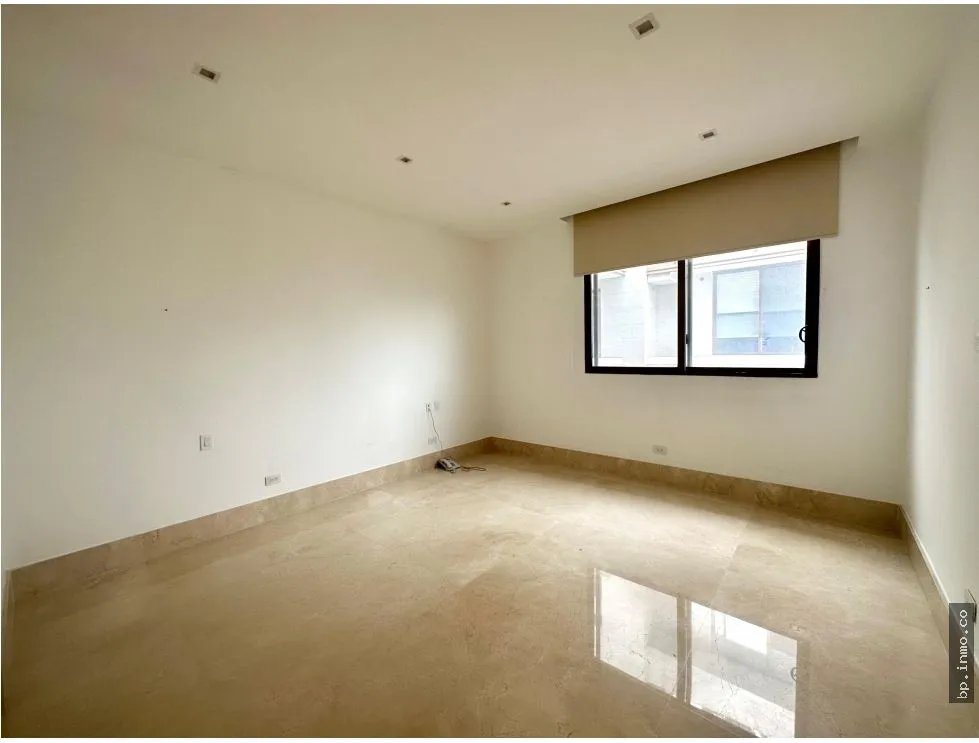 SE ALQUILA  APARTAMENTO EN OCEAN REEF