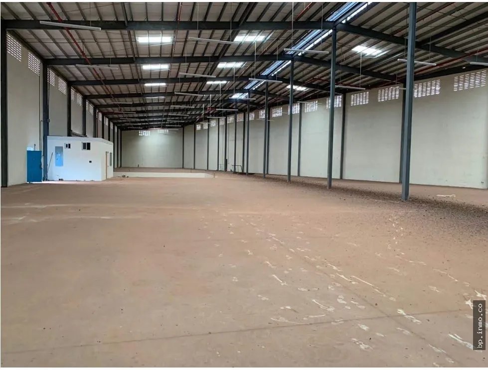 BODEGA DISPONIBLE EN ARRAIJÁN, PANAMÁ OESTE