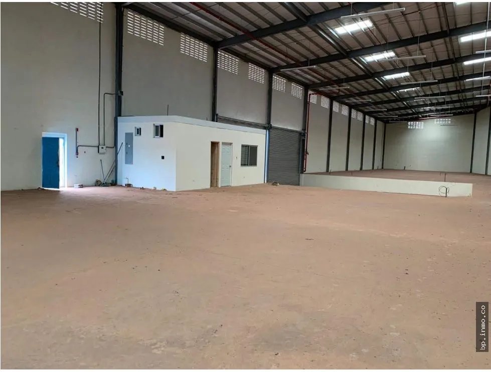 BODEGA DISPONIBLE EN ARRAIJÁN, PANAMÁ OESTE