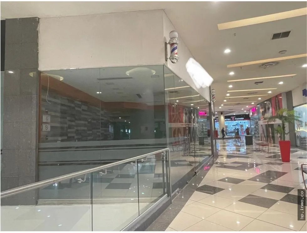 SE ALQUILA LOCAL EN EL DORADO MALL