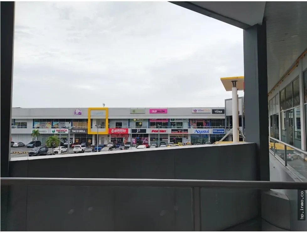 SE ALQUILAN LOCALES EN BRISAS MALL, BRISAS DEL GOLF