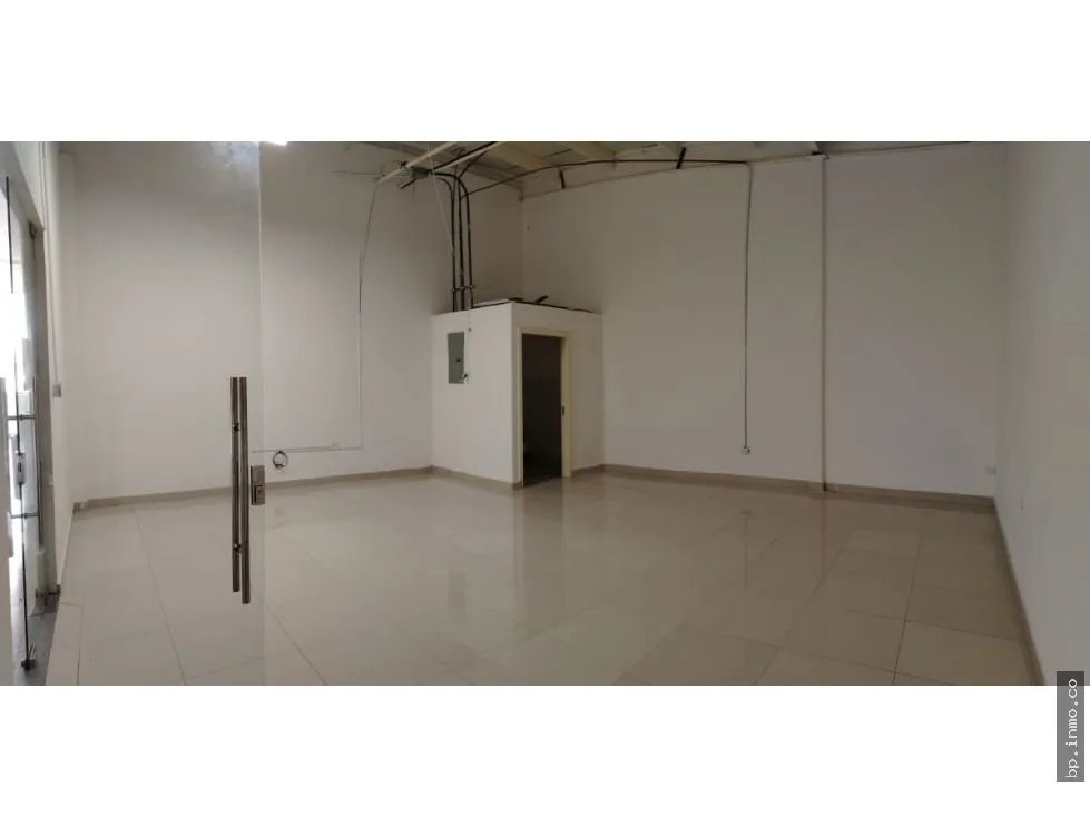 SE ALQUILAN LOCALES EN BRISAS MALL, BRISAS DEL GOLF