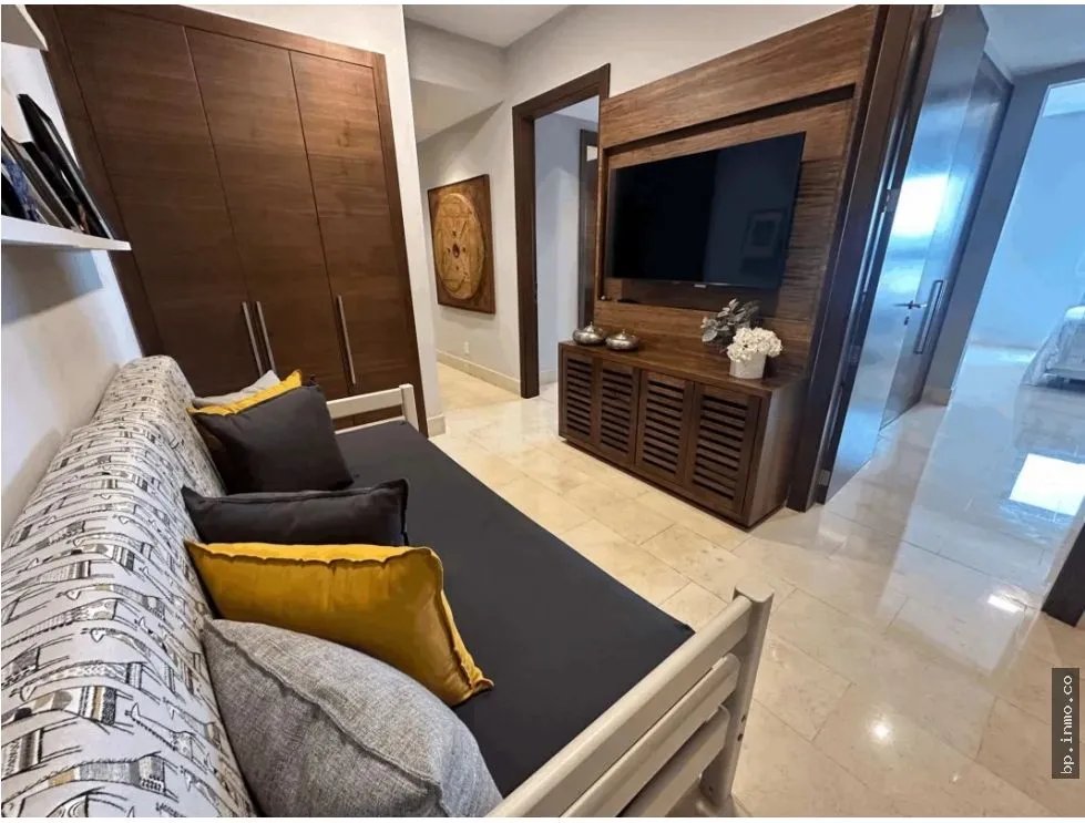 SE VENDE APARTAMENTO EN GREENVIEW