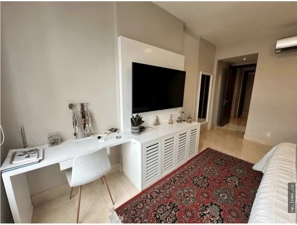 SE VENDE APARTAMENTO EN GREENVIEW