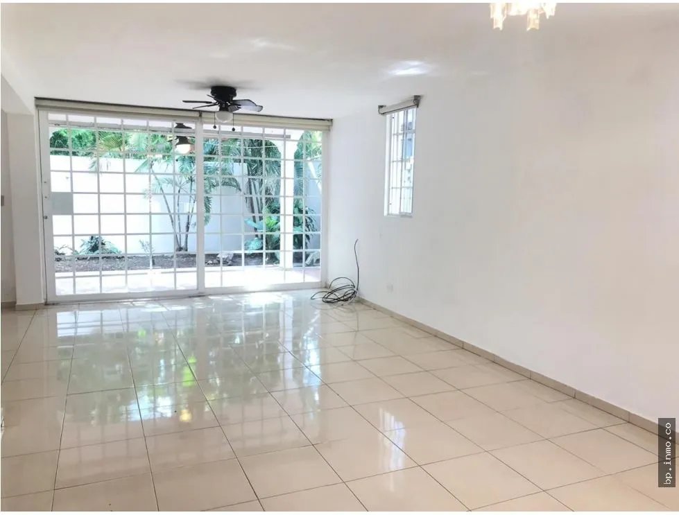 SE VENDE CASA EN LA LOMA, PUEBLO NUEVO