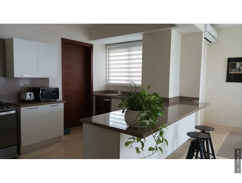 SE VENDE APARTAMENTO EN PH GREENVIEW, SANTA MARÍA
