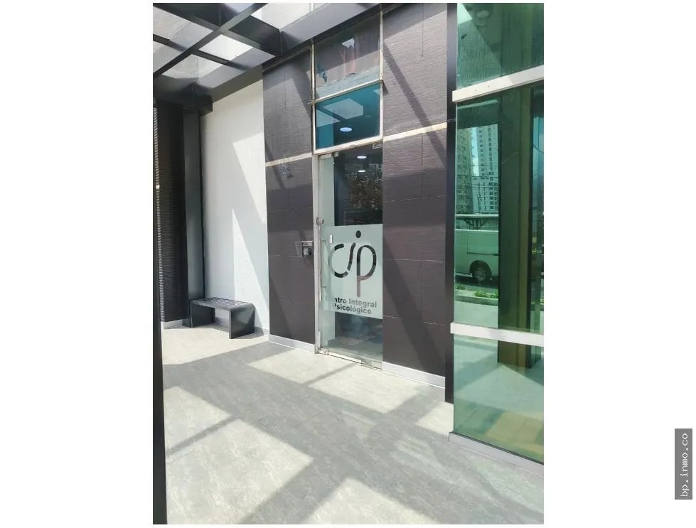 SE VENDEN OFICINAS EN PH TAO TOWERS, SAN FRANCISCO