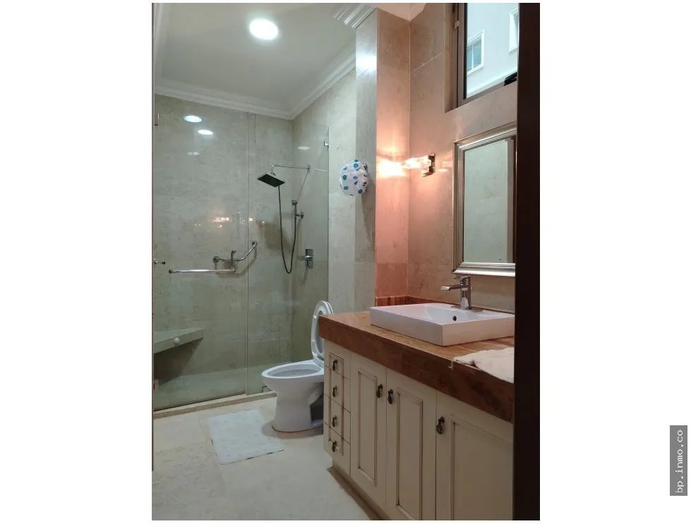 SE VENDE APARTAMENTO EN PACIFIC POINT