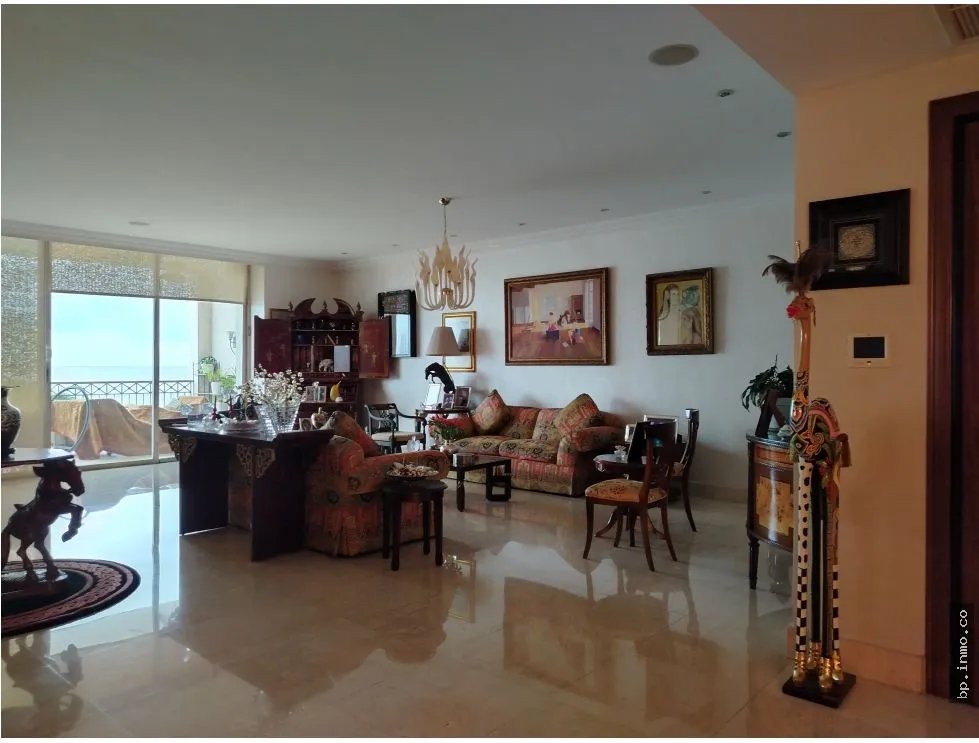 SE VENDE APARTAMENTO EN PACIFIC POINT