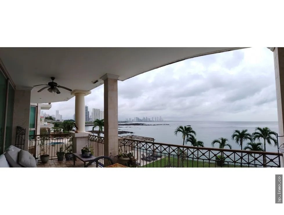 SE VENDE APARTAMENTO EN PACIFIC POINT