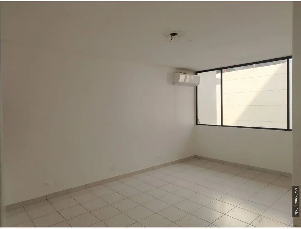 SE VENDE APTO CON VISTA AL MAR EN PAITILLA - PH WINSTON CHURCHILL