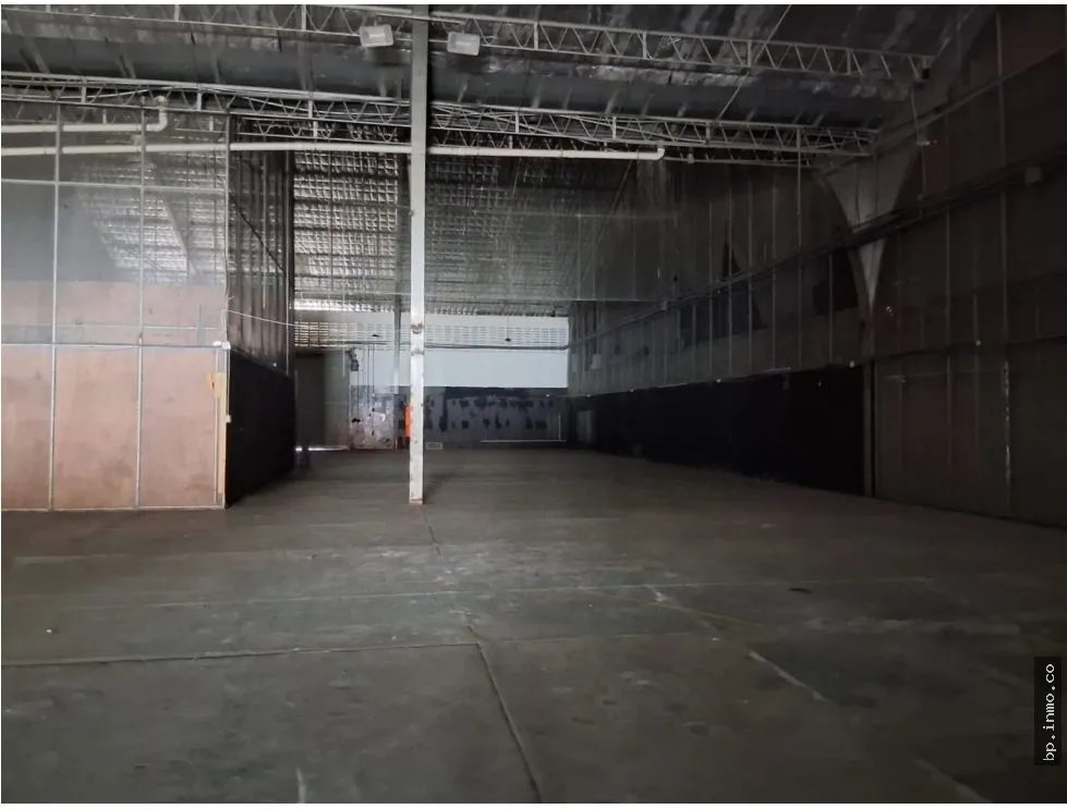 WAREHOUSE FOR RENT 750 m² ON TRANSISTMICA HIGHWAY