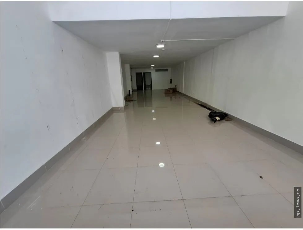 COMMERCIAL SPACE FOR RENT IN BELLA VISTA