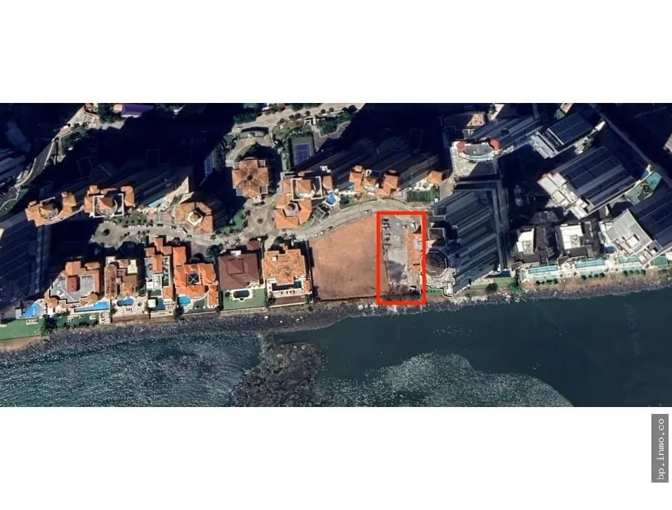 SE VENDE TERRENO EN PUNTA PACÍFICA