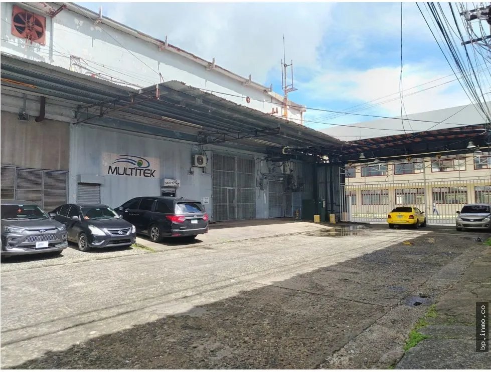 FOR LEASE: WAREHOUSE IN FREE TRADE ZONE - 1,800 m2