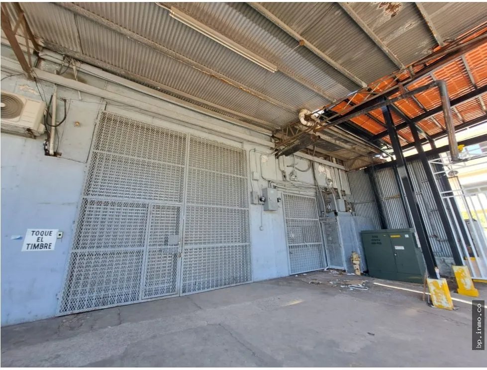 FOR LEASE: WAREHOUSE IN FREE TRADE ZONE - 1,800 m2