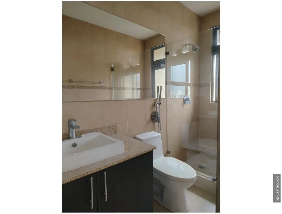 SE VENDE APARTAMENTO EN PH AMADOR HEIGHTS, AMADOR