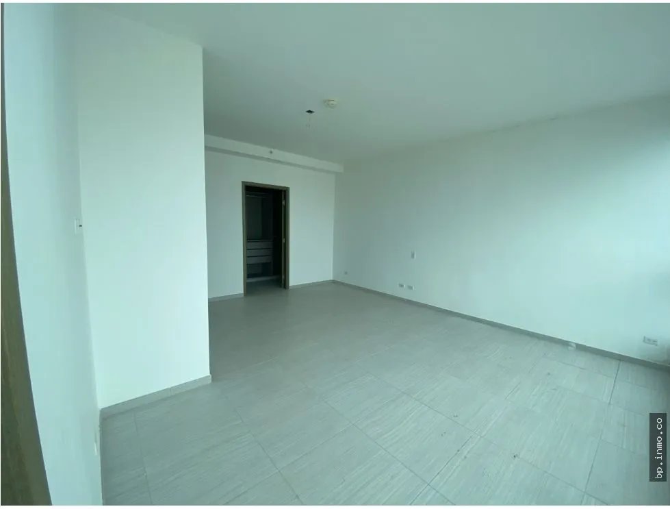 SE VENDE APARTAMENTO EN THE TOWERS RESIDENCES, CALLE 50