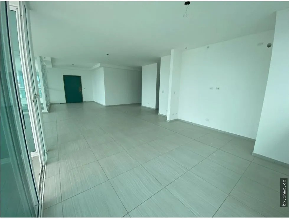 SE VENDE APARTAMENTO EN THE TOWERS RESIDENCES, CALLE 50