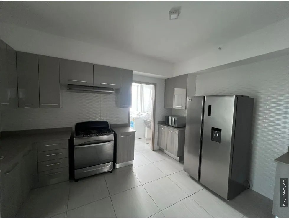 SE VENDE APARTAMENTO EN THE TOWERS RESIDENCES, CALLE 50
