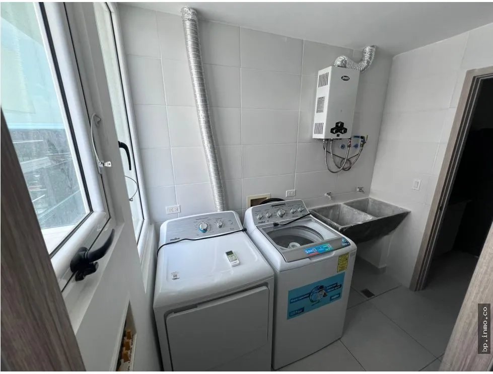SE VENDE APARTAMENTO EN THE TOWERS RESIDENCES, CALLE 50