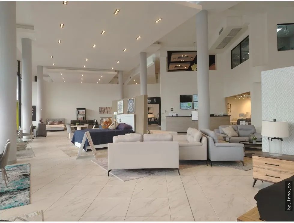 SE VENDE EDIFICIO EN VÍA ESPAÑA
