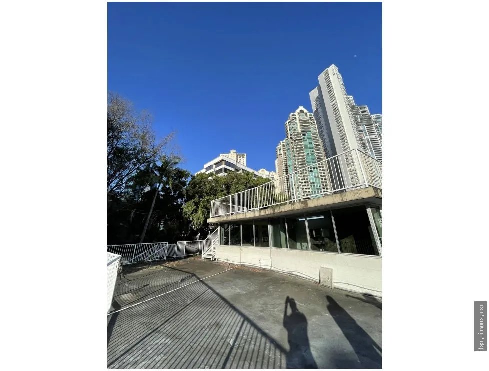 HOUSE FOR SALE 1,076.48 m2 IN PUNTA PAITILLA