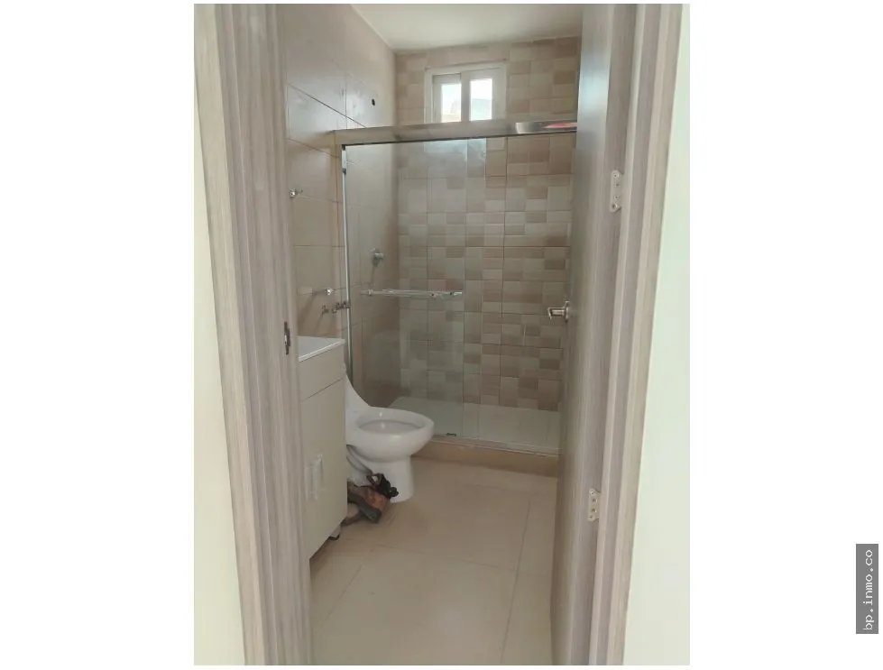 PENTHOUSE FOR SALE IN KING'S PARK, CONDADO DEL REY
