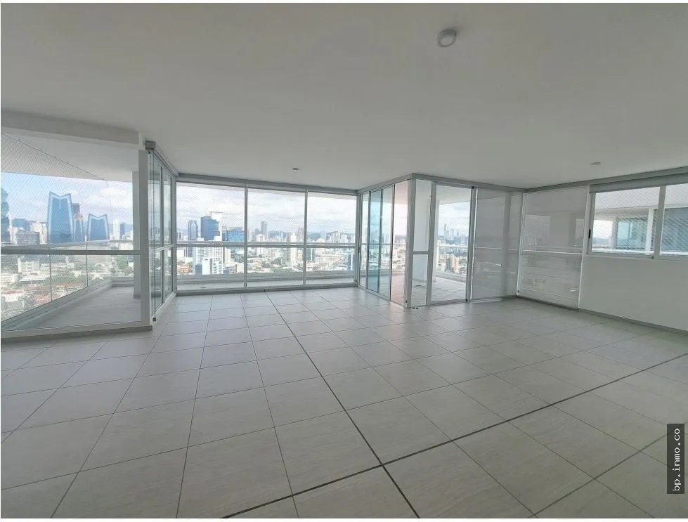 APARTMENT FOR SALE IN THE TOWERS RESIDENCES, SAN FRANCISCO