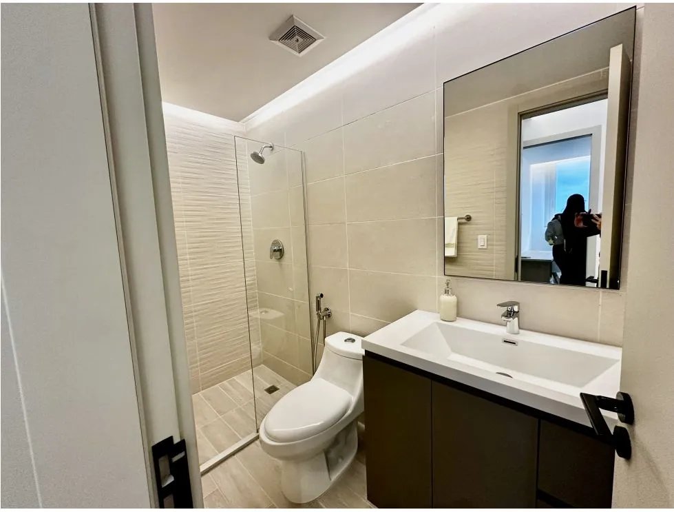 Apartment Sales at PH GALERIA TOWER & PLAZA. YP