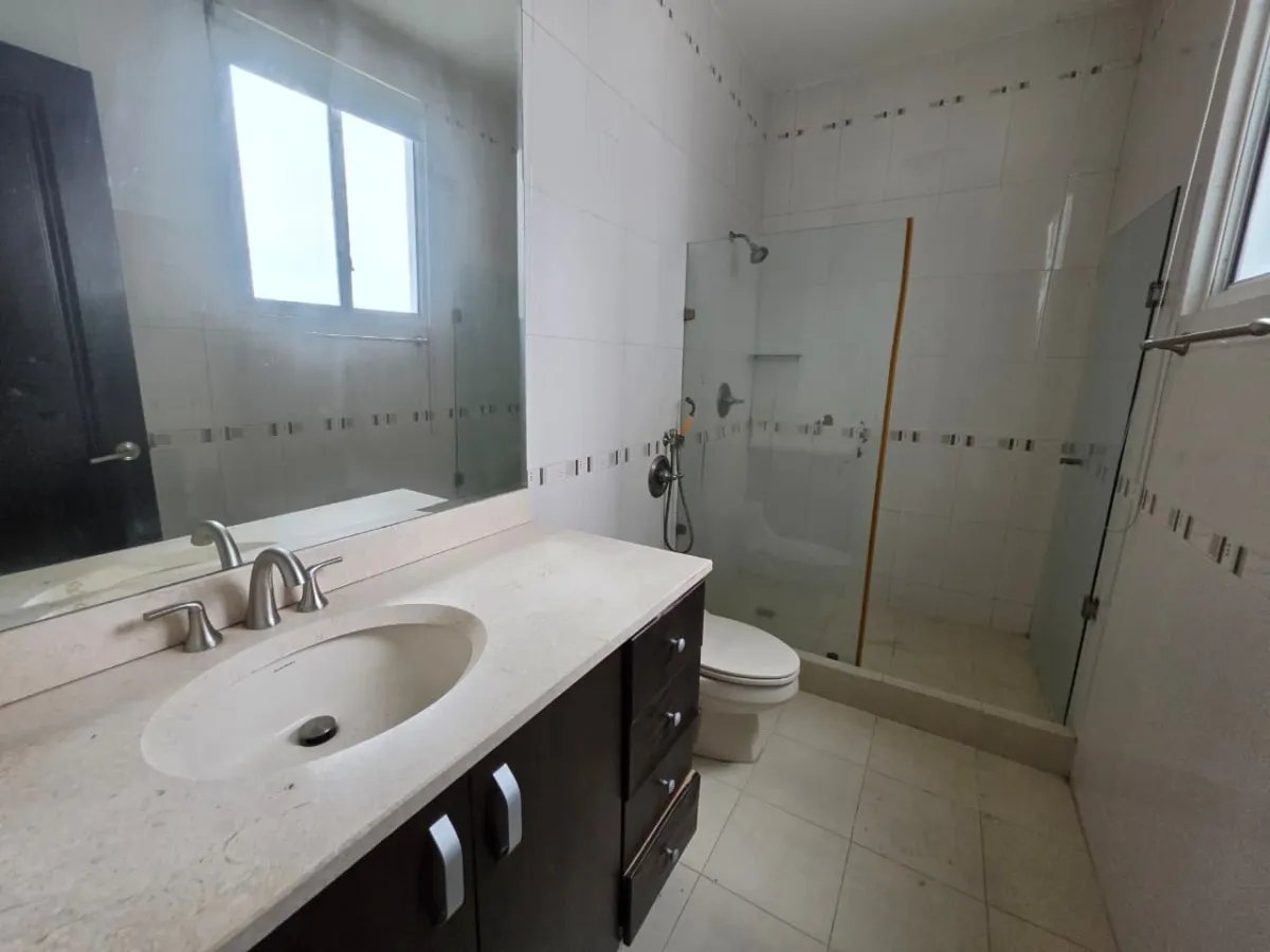 Venta de apartamento en PH Vitri Tower, Juan Diaz