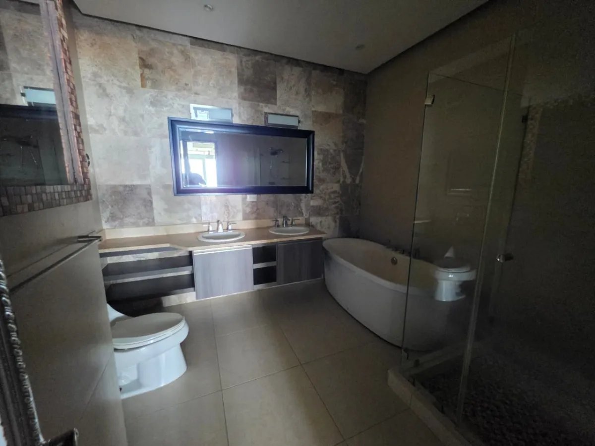 Venta de apartamento en PH Rivage Tower, Avenida Balboa