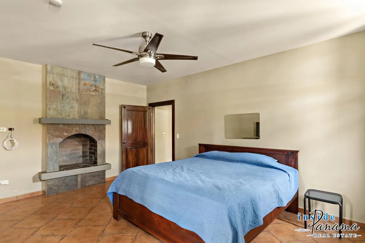 Amplia casa de 3 dormitorios en venta en Boquete Country Club