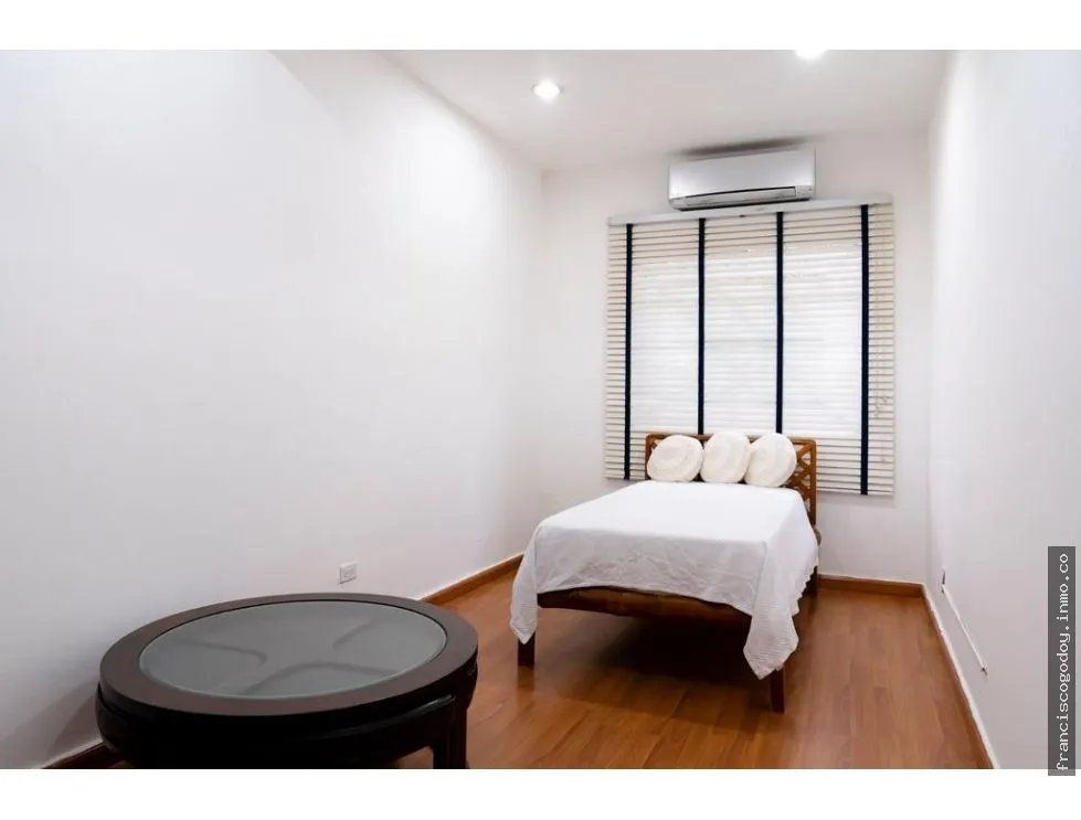 Venta de casa comercial en Obarrio
