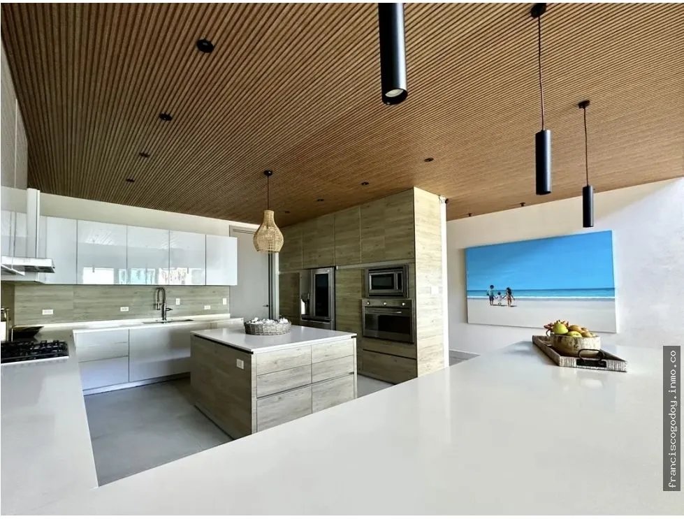 Venta de Casa Frente a la Playa - Bijao