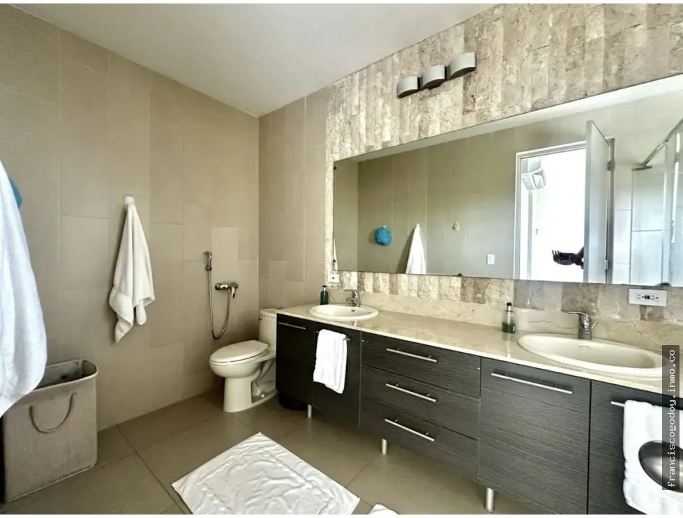 Venta de casa con Piscina en Cocoli