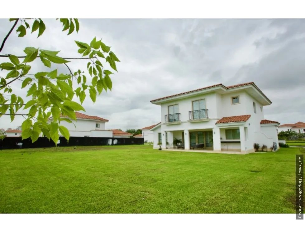 Casa En Venta – Santa María, Panamá