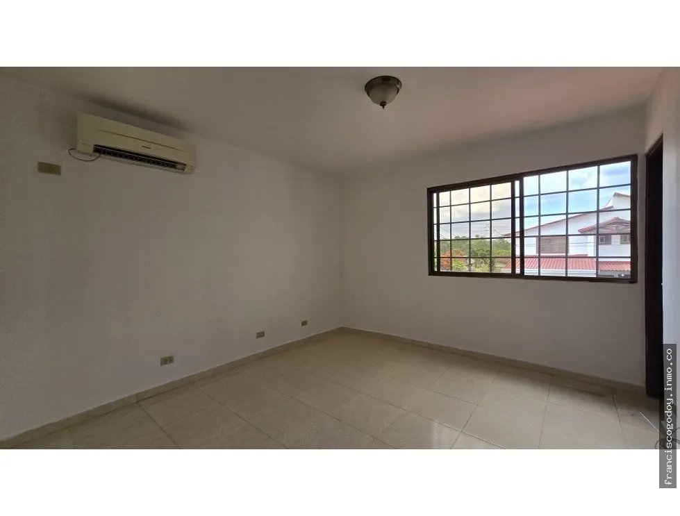 Sale of House in Las Cumbres