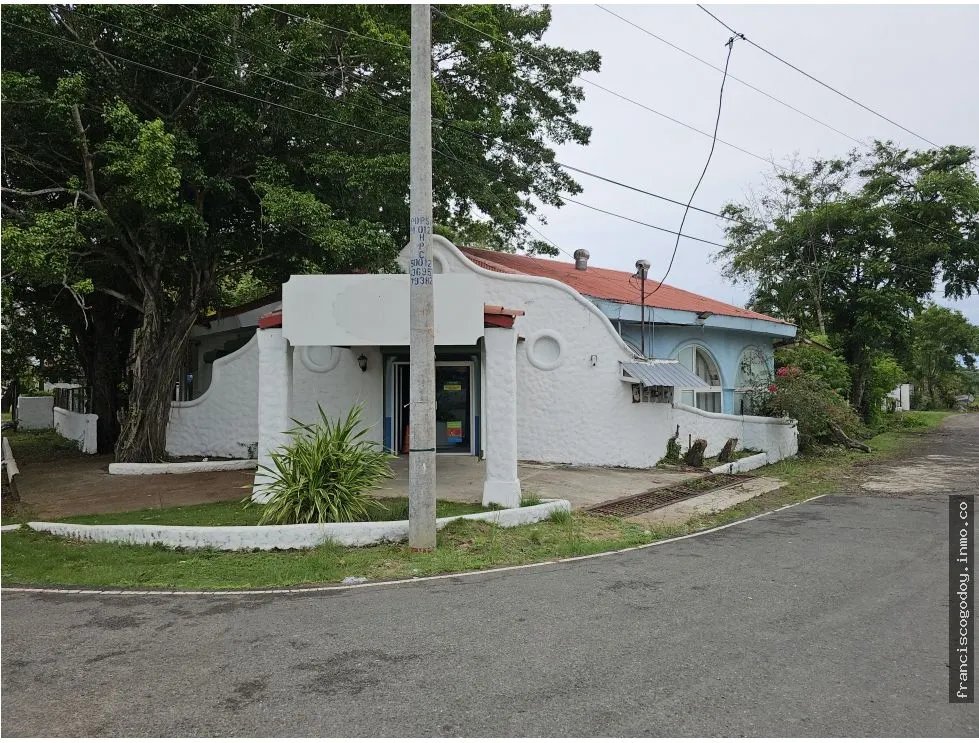 Venta de local comercial y lote en Veracruz