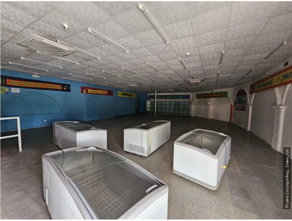 Venta de local comercial y lote en Veracruz