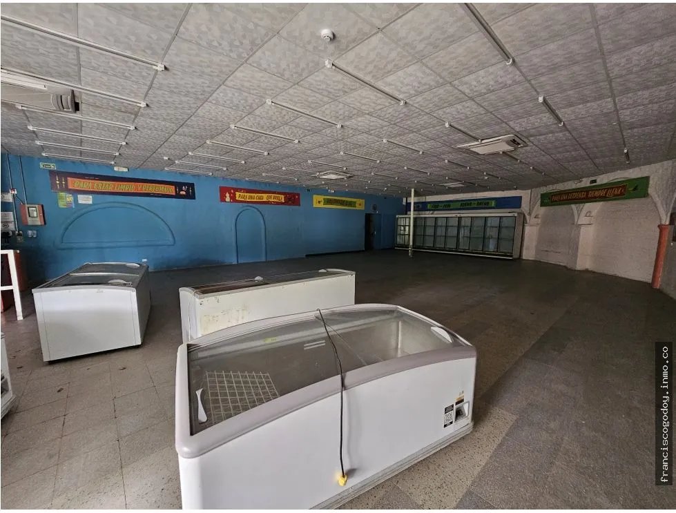 Venta de local comercial y lote en Veracruz